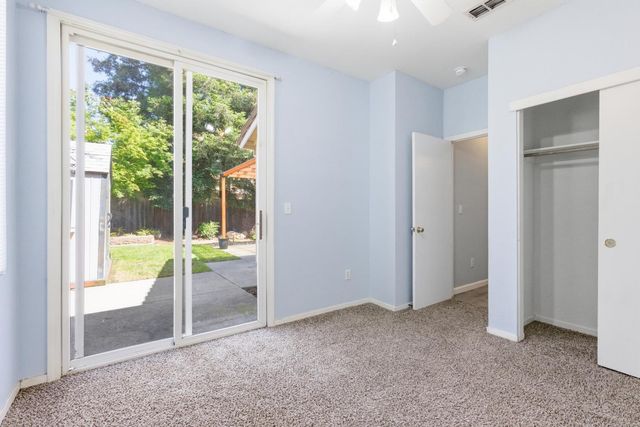 7118 S Lyne Bay Dr, Roseville, CA 95747