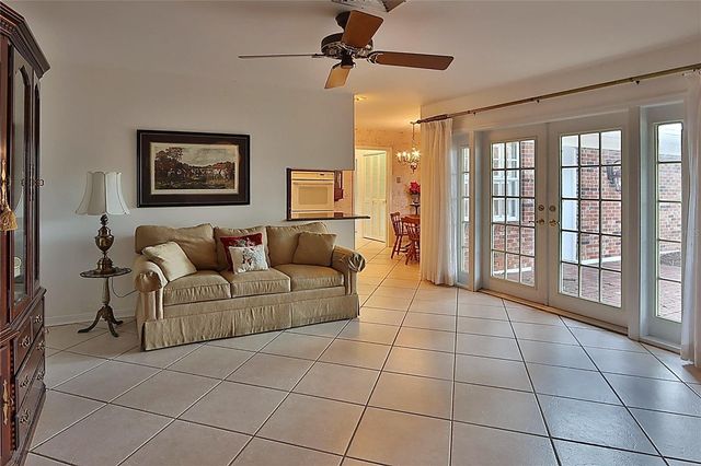 10502 LAKE CARROLL WAY, Tampa, FL 33618