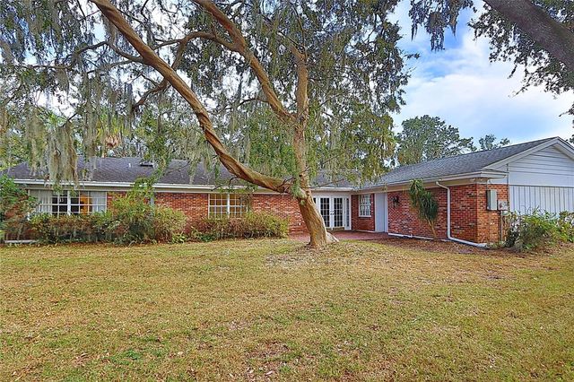 10502 LAKE CARROLL WAY, Tampa, FL 33618