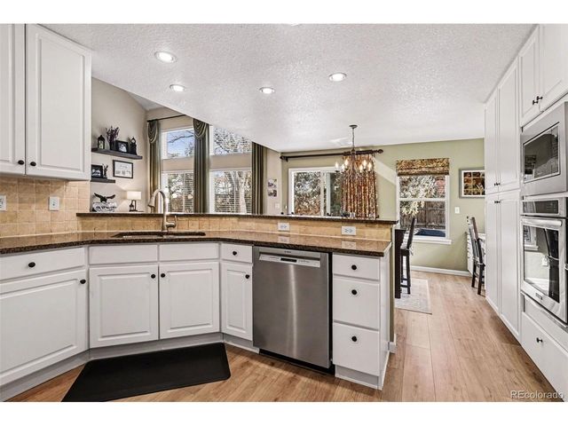 2615 Signal Creek Dr, Thornton, CO 80241