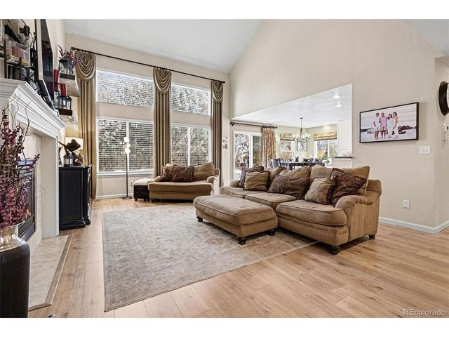2615 Signal Creek Dr, Thornton, CO 80241