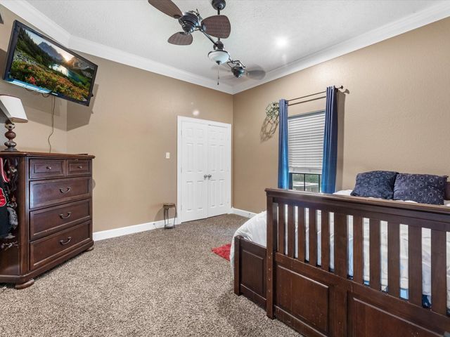 218 Lago Trace Drive, Huffman, TX 77336
