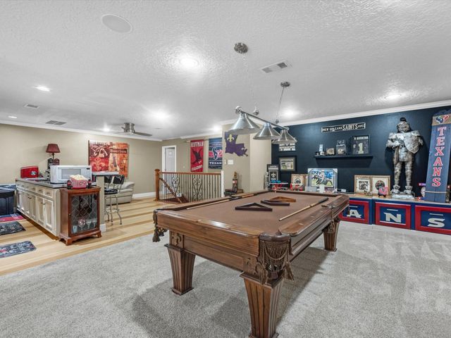 218 Lago Trace Drive, Huffman, TX 77336