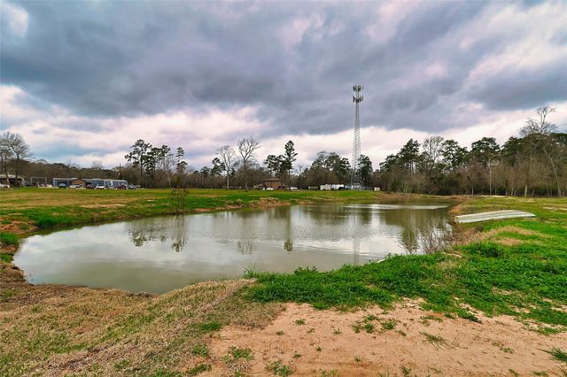 18903 Veterans Road, Magnolia, TX 77355