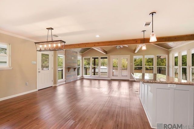18485 H H Wilson Rd, Prairieville, LA 70769