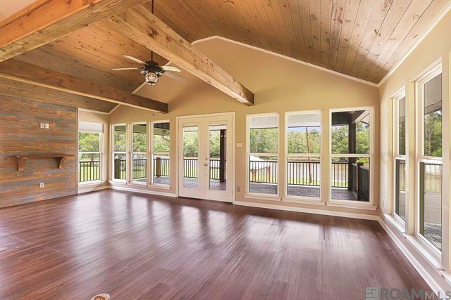 18485 H H Wilson Rd, Prairieville, LA 70769