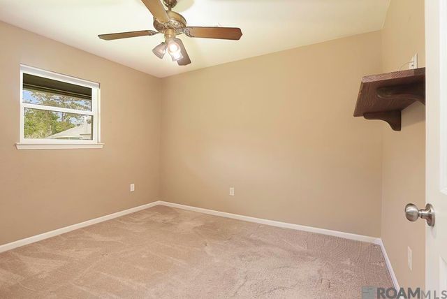 18485 H H Wilson Rd, Prairieville, LA 70769