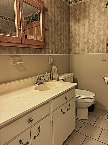 103 Henry Lane, Harrison, AR 72601