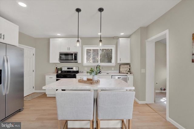 108 N HARTMAN ST, York, PA 17403