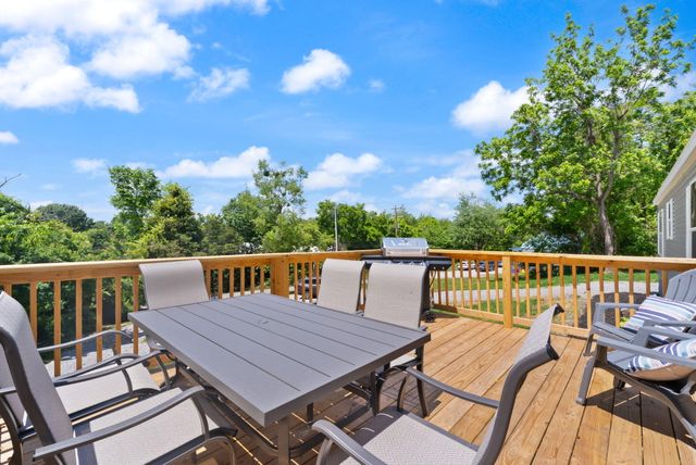 42 Furlong Avenue, Burnside, KY 42519