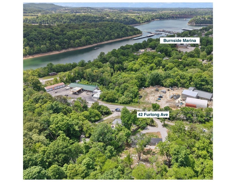 42 Furlong Avenue, Burnside, KY 42519