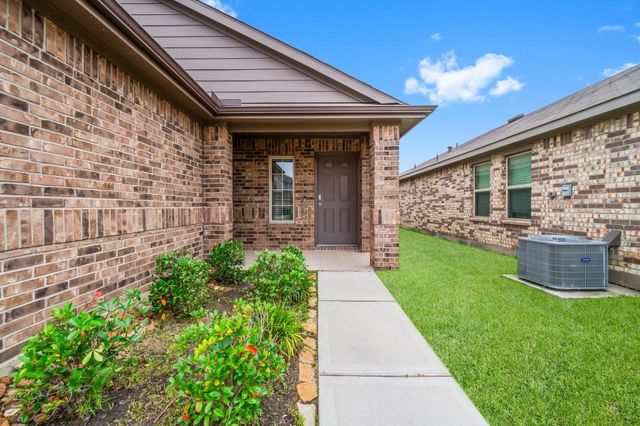 14409 Sugar Pines Drive, Conroe, TX 77302