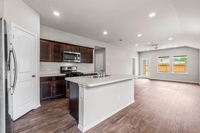 14409 Sugar Pines Drive, Conroe, TX 77302