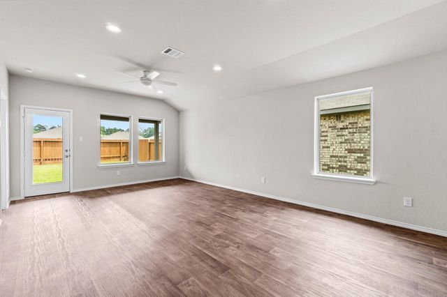 14409 Sugar Pines Drive, Conroe, TX 77302