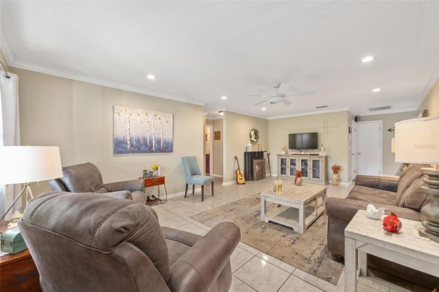 8900 SW 97TH LANE ROAD H, Ocala, FL 34481