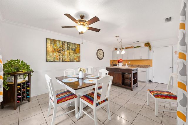 8900 SW 97TH LANE ROAD H, Ocala, FL 34481