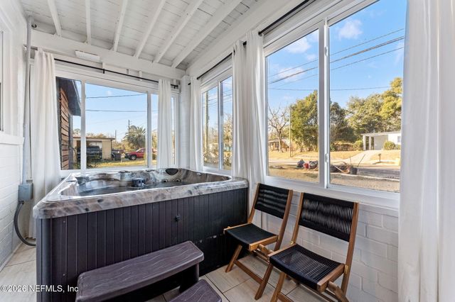 3605 JAMMES Road, Jacksonville, FL 32210