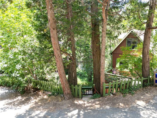 23404 Cloudview, Crestline, CA 92325