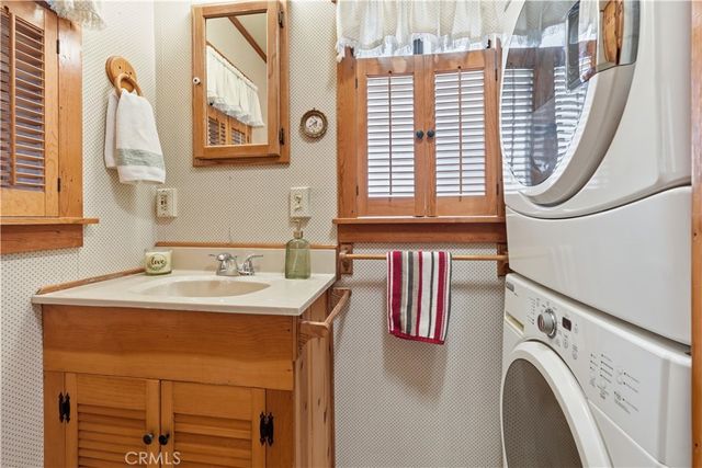23404 Cloudview, Crestline, CA 92325