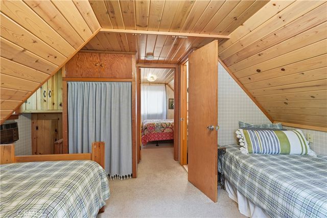 23404 Cloudview, Crestline, CA 92325
