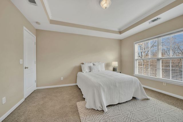 1034 Ridglea Drive, Burns, TN 37029