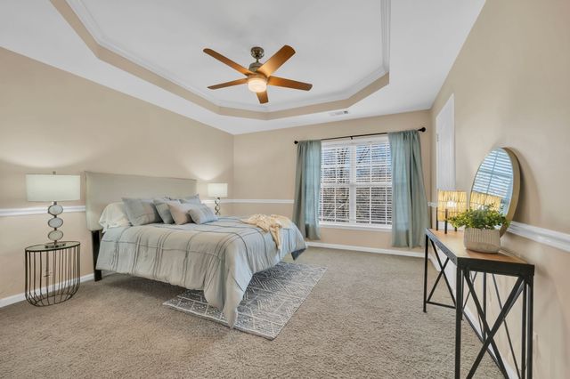 1034 Ridglea Drive, Burns, TN 37029