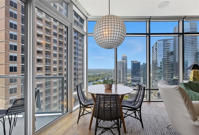 200 Congress Ave 25C, Austin, TX 78701
