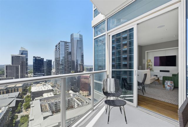 200 Congress Ave 25C, Austin, TX 78701
