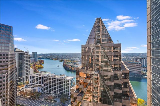200 Congress Ave 25C, Austin, TX 78701