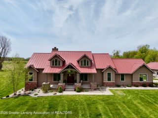 10272 S Wacousta Road, Dewitt, MI 48820