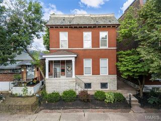 3448 Iowa Avenue, St Louis, MO 63118