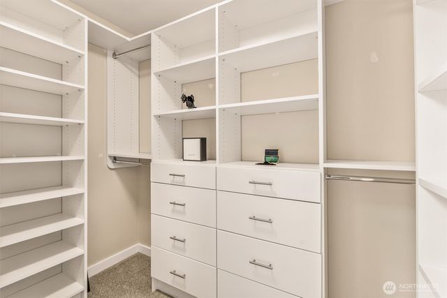 12637 104th Avenue NE, Kirkland, WA 98034