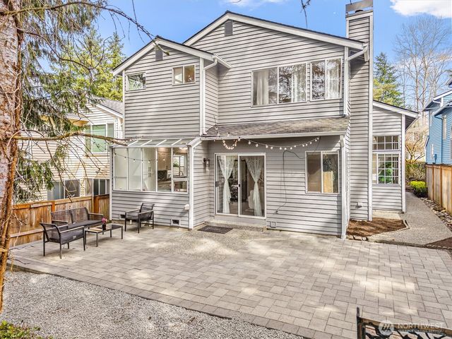 12637 104th Avenue NE, Kirkland, WA 98034