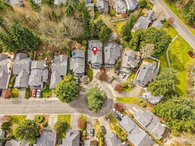 12637 104th Avenue NE, Kirkland, WA 98034