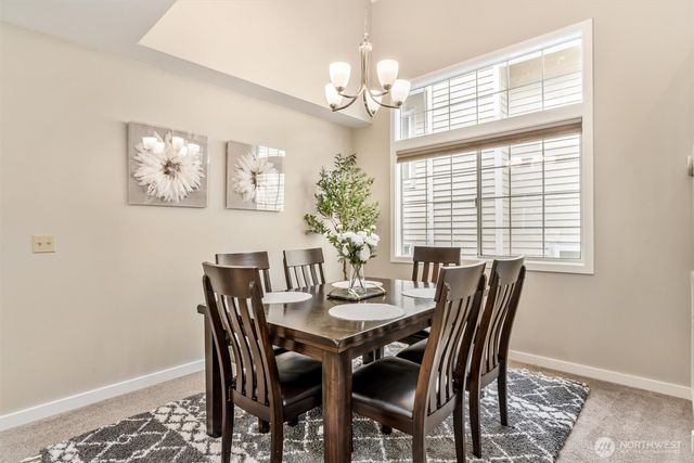 12637 104th Avenue NE, Kirkland, WA 98034