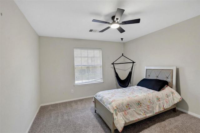 6046 Sandy Creek Drive, Baytown, TX 77523