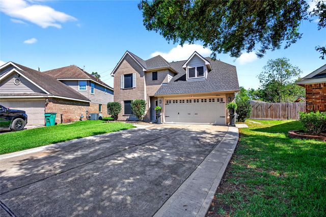 6046 Sandy Creek Drive, Baytown, TX 77523
