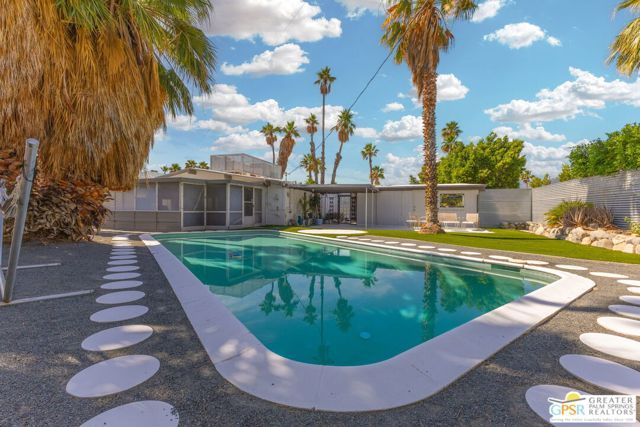 784 E Alexander Way, Palm Springs, CA 92262