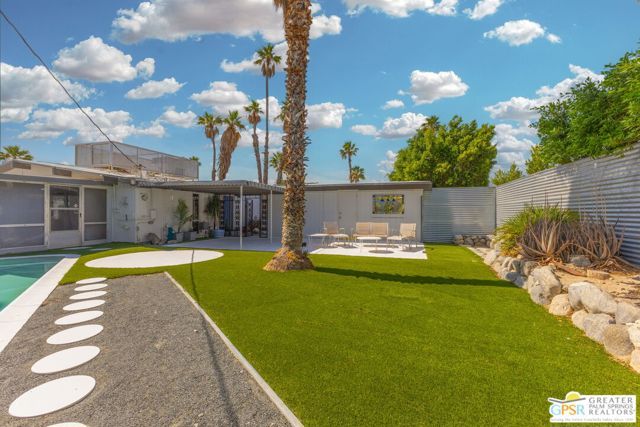 784 E Alexander Way, Palm Springs, CA 92262