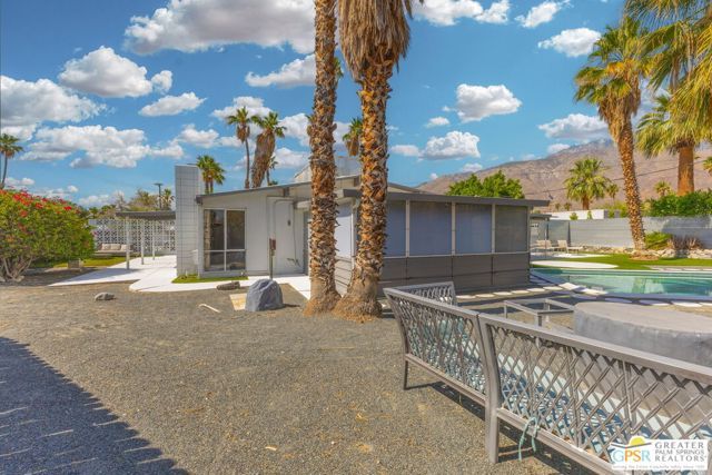 784 E Alexander Way, Palm Springs, CA 92262