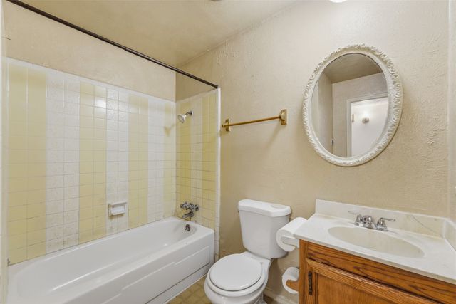 7212 Field View Lane, Dallas, TX 75249
