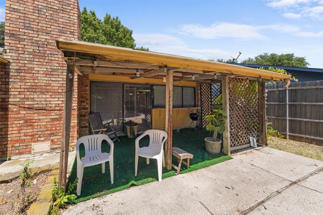 7212 Field View Lane, Dallas, TX 75249