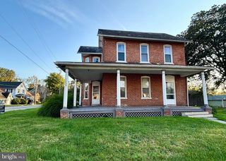 3088 E LINCOLN HWY E, Paradise, PA 17562