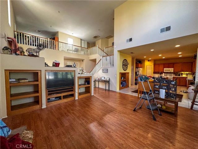 14852 Rosetown, Fontana, CA 92336