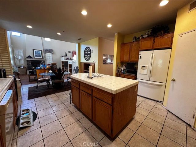 14852 Rosetown, Fontana, CA 92336