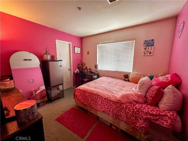 14852 Rosetown, Fontana, CA 92336