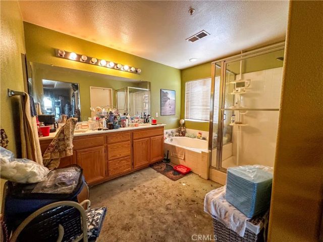 14852 Rosetown, Fontana, CA 92336