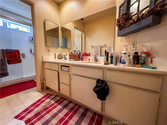 14852 Rosetown, Fontana, CA 92336