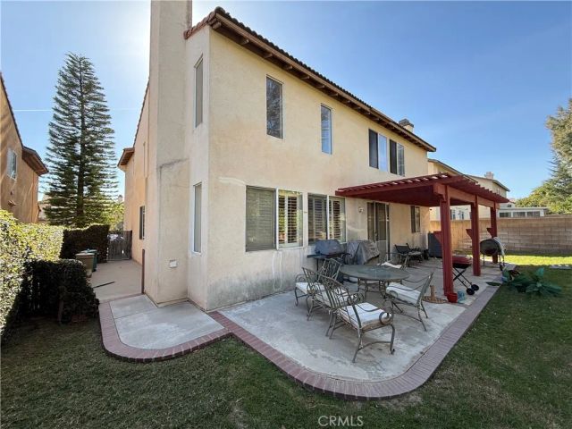 14852 Rosetown, Fontana, CA 92336