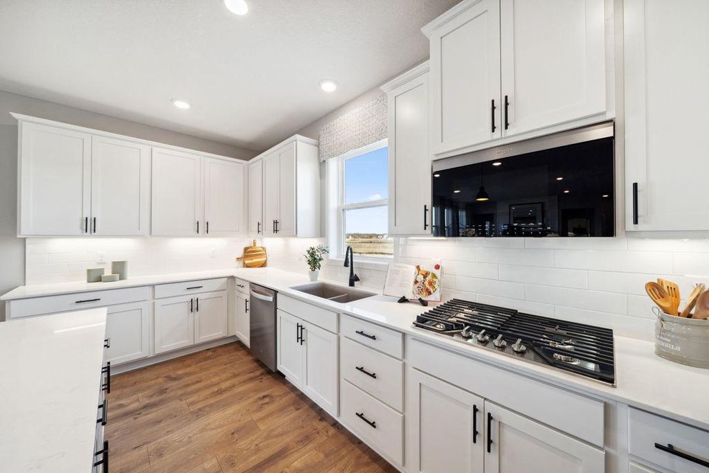 3788 Brookside Drive, Chaska, MN 55318 — photo 4